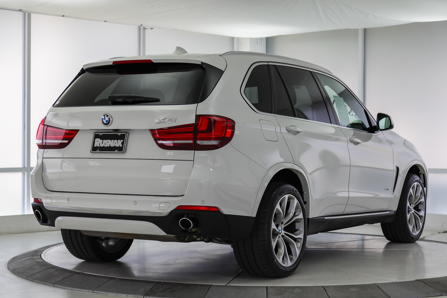 Certified Pre-owned 2017 Bmw X5 Sdrive35i 4d Sport Utility In Thousand 