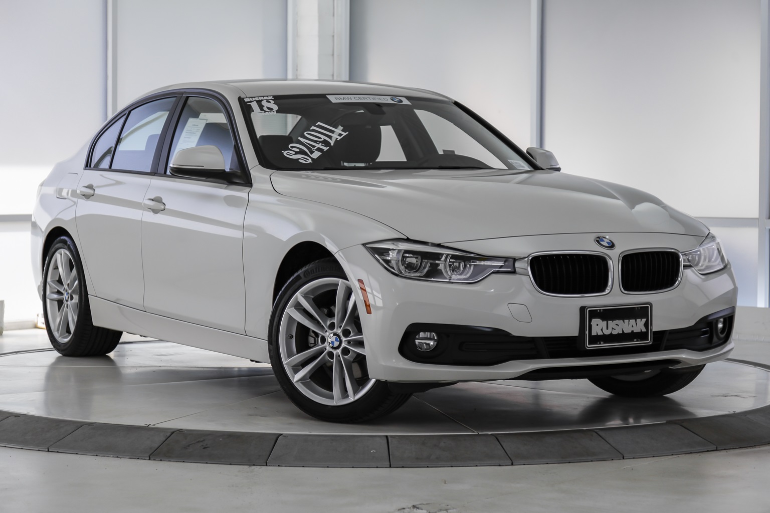 Bmw 320 i делимобиль